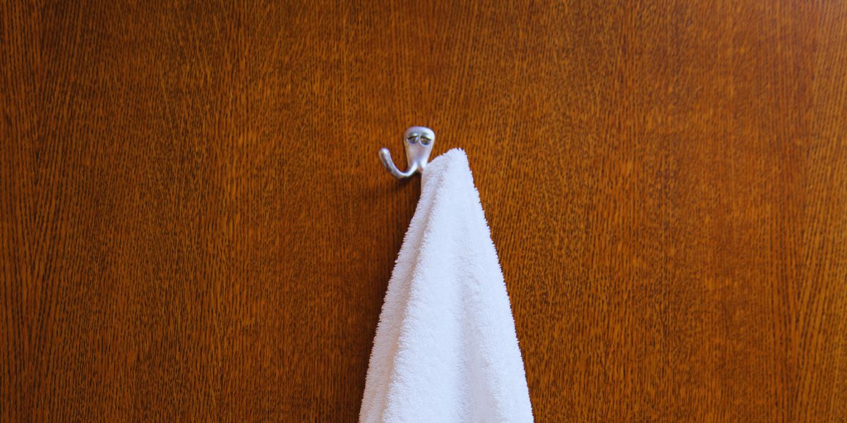 Innovative Display Hook Designs That Sell More